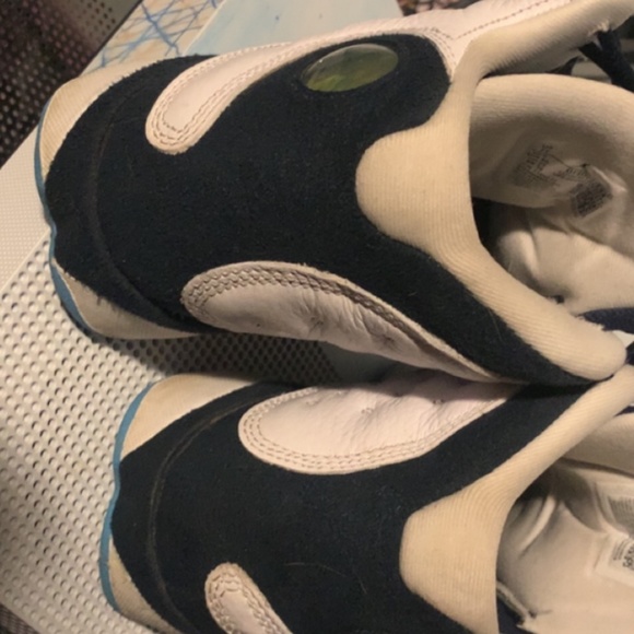 Jordan 13 - Picture 2 of 5
